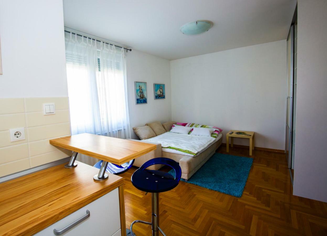 Apartment Luka ザグレブ エクステリア 写真