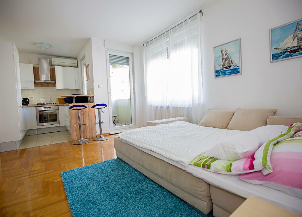 Apartment Luka ザグレブ エクステリア 写真